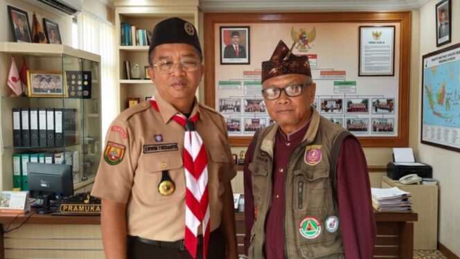 
					Ketua Kwartir Ranting Gerakan Pramuka Bekasi Selatan, Erwin Firdianto.