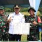 Tri Adhianto bersama TNI saat membuka program TMMD ke-128