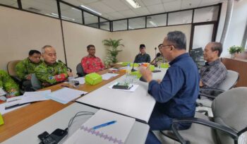 Forum Komunikasi Warga Kalibata City saat mediasi bersama Suku Dinas Perumahan Rakyat dan Kawasan Permukiman Jakarta Selatan.