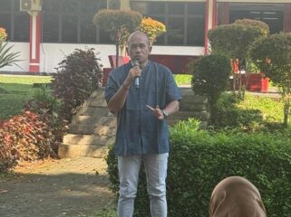 KAUP dan alumni Fakultas Hukum Universitas Pancasila menyembelih dua sapi kurban pada Iduladha 2026. Daging dibagikan kepada warga sekitar dan pegawai kampus.(istimewa)