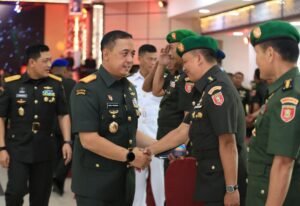 Pangdam VI/Mulawarman pimpin seetijab pejabat utama Kodam VI/Mulawarman. (Foto: Pendam VI/Mulawarman)