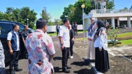 Wakil Kepala BRIN Laksdya TNI (Purn) Amarulla Octavian Tinjau Stasiun Bumi BRIN Parepare. (Foto: Istimewa)