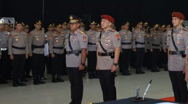 Kapolda Sulsel lantik Kombes Feby Dapot Hutagalung sebagai Dirreskrimum baru (Foto: Humas Polda Sulsel)