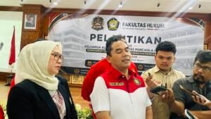 KAUP FHUP melantik pengurus 2026–2030, Sayuti Abubakar tekankan silaturahmi alumni dan pelatihan lulusan hukum, didukung sinergi kampus.(prabainsight.com)