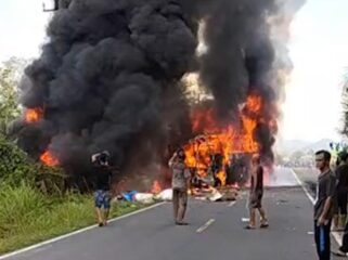 Kecelakaan maut bus ALS dan truk tangki BBM di Muratara, Sumsel, menewaskan 16 orang. DPR mendesak audit keselamatan transportasi dan evaluasi jalur rawan tabrakan.(Istimewa)