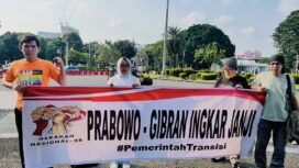 Gerakan Nasional Aktivis ’98 mendesak empat mahasiswa korban Tragedi Trisakti ditetapkan sebagai pahlawan nasional dalam momentum 28 tahun Reformasi.