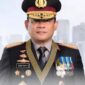 Kapolda Metro Jaya Asep Edi Suheri resmi naik pangkat menjadi Komisaris Jenderal Polisi atau bintang tiga. Kapolri menyebut keputusan itu merupakan arahan Presiden Prabowo Subianto.(Istimewa)