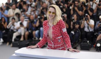 Festival Film Cannes 2026 kembali menerapkan aturan dress code ketat. Gaun transparan, busana terlalu terbuka, sneakers hingga ekor panjang kini dilarang di karpet merah.(istimewa)