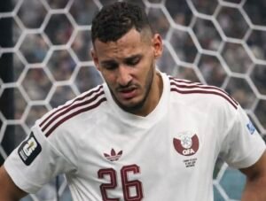 Qatar menelan kekalahan telak 0-6 dari Kanada di Grup B. Penguasaan bola yang timpang dan hattrick Jonathan David membuat tim asal Asia itu kesulitan berkutik sepanjang laga.