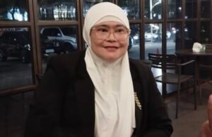 Mirna Novita mengaku menjadi sasaran tuduhan murtad dan penyalahgunaan narkoba di tengah sengketa hak asuh anak. TRC PPA Indonesia mendampingi dan melaporkan dugaan fitnah ke Polda Bali.(Istimewa)