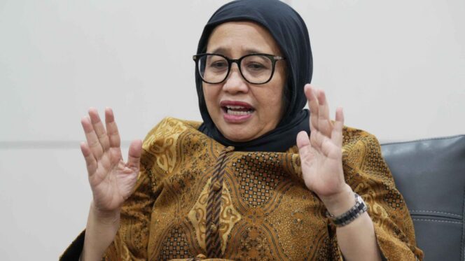
					Presiden Prabowo menunjuk Nanik Sudaryati Deyang sebagai Kepala BGN. Pengalaman sebagai wakil kepala dan ketegasan dalam menjaga disiplin serta kualitas program menjadi alasan utama.(Istimewa)