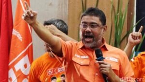 Ketua Umum Partai Buruh Said Iqbal resmi dilantik Presiden Prabowo Subianto sebagai Penasihat Khusus Presiden Bidang Ketenagakerjaan dengan kedudukan setingkat menteri.(Detik.com)