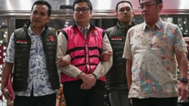 Kejagung menetapkan Komisaris PT YAT sebagai tersangka dugaan markup pengadaan 21.801 motor listrik Program MBG senilai Rp 1,1 triliun.(istimewa)