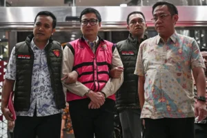 Kejagung menetapkan Komisaris PT YAT sebagai tersangka dugaan markup pengadaan 21.801 motor listrik Program MBG senilai Rp 1,1 triliun.(istimewa)