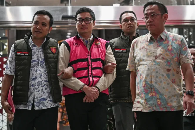 
					Kejagung menetapkan Komisaris PT YAT sebagai tersangka dugaan markup pengadaan 21.801 motor listrik Program MBG senilai Rp 1,1 triliun.(istimewa)