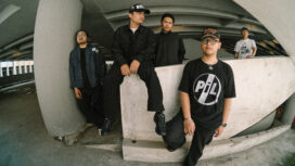 Swarm merilis single terbaru “Amayadori”, lagu post-hardcore emosional yang bercerita tentang proses berdamai dengan hidup, menerima masa lalu, dan memilih berteduh di tengah badai kehidupan.(istimewa)