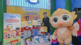 Indofood melalui Indomilk Kids dan Chiki berkolaborasi dengan film animasi Garuda di Dadaku. Meet & greet bersama Keanu Azka dan Quinn Salman di Jakarta Fair 2026 menjadi ajang inspirasi bagi anak-anak untuk berani bermimpi.(istimewa)