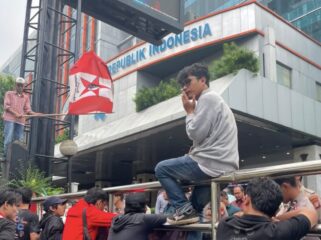 Aliansi Mahasiswa Jakarta melaporkan dugaan penyimpangan Program KDMP senilai Rp59,23 triliun ke KPK. Mereka mempertanyakan efektivitas program dan meminta pengusutan aliran dana secara transparan.(Istimewa)