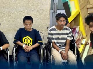Polisi mengungkap tiga pemuda tetap disekap di percetakan Mau Print meski keluarga telah menyerahkan Rp55 juta. Pelaku bersikeras meminta total tebusan Rp150 juta.