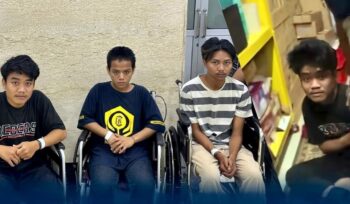 Polisi mengungkap tiga pemuda tetap disekap di percetakan Mau Print meski keluarga telah menyerahkan Rp55 juta. Pelaku bersikeras meminta total tebusan Rp150 juta.
