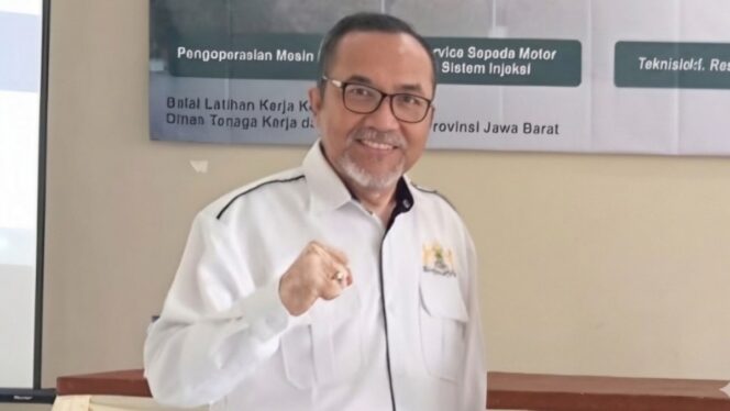
					Ketua FKLPID Jabar, Benny Tunggul