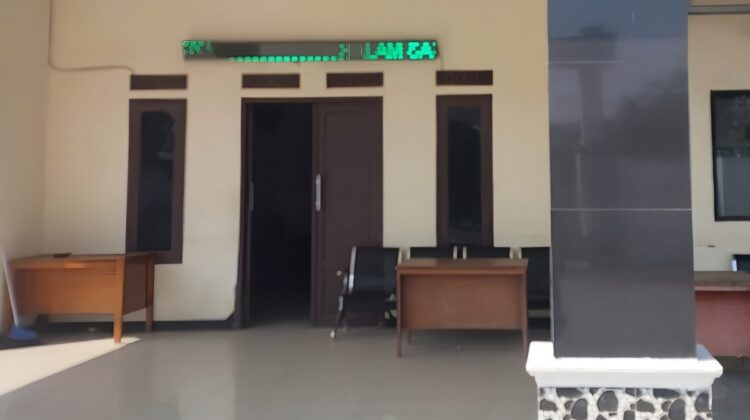 Kantor Kepala Desa Sarimukti.