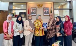Wabup Tangerang Intan Nurul Hikmah berdialog dengan pengurus Bhavani Indonesia terkait peluang kolaborasi program pemberdayaan perempuan dan perlindungan anak di Kabupaten Tangerang.(istimewa)