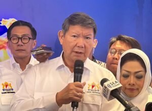 Hashim Djojohadikusumo resmi diangkat sebagai Komisaris Utama PT Solusi Sinergi Digital Tbk (WIFI). RUPST juga merombak jajaran direksi dan komisaris perusahaan.(istimewa)