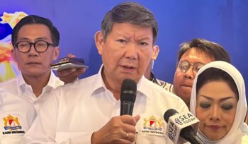 Hashim Djojohadikusumo resmi diangkat sebagai Komisaris Utama PT Solusi Sinergi Digital Tbk (WIFI). RUPST juga merombak jajaran direksi dan komisaris perusahaan.(istimewa)
