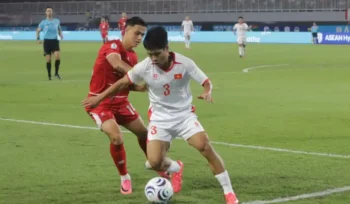 Indonesia gagal melaju ke semifinal Piala AFF 2026 setelah ditahan imbang Singapura 1-1. Sempat unggul lewat Ragnar Oratmangoen, Garuda harus mengakhiri perjalanan di fase grup.