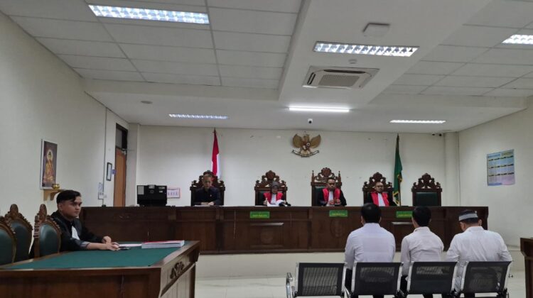 Suasana persidangan pengeroyokan di di Pengadilan Negeri Cikarang.