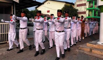 Latihan Disiplin Terbayar, Paskibraka Fisabilillah Sukses Kibarkan Bendera
