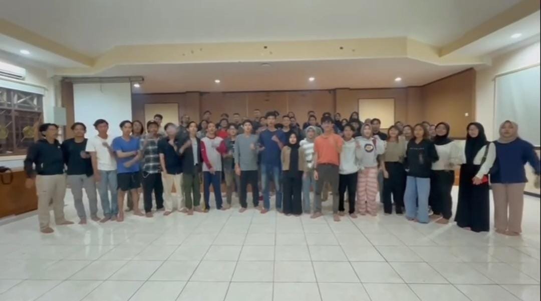 Jelang September Hitam, BEM Unnes menolak mobilisasi mahasiswa baru secara terstruktur dan mengingatkan mahasiswa memverifikasi informasi serta menolak hoaks.(Istimewa)