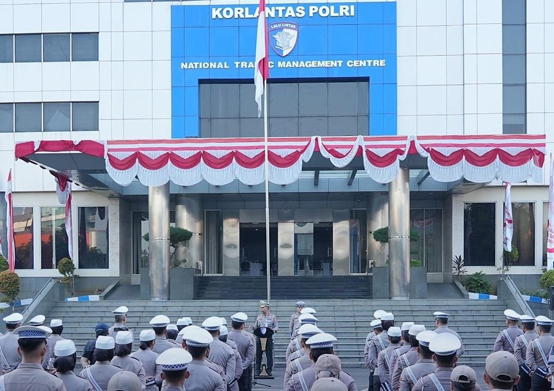 Korlantas Polri Tekankan Pentingnya Kepedulian dan Pengabdian di Tengah Tantangan Tugas. (Foto: Korlantas Polri)
