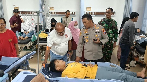 Fakta dan Kronologi Keracunan MBG di Sidoarjo: 431 Santri Dievakuasi, SPPG Kalitengah Disuspend