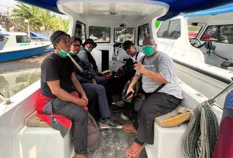 Lima Wartawan Hilang Kontak Saat Liput Erupsi Anak Krakatau, Basarnas Kerahkan Tim SAR