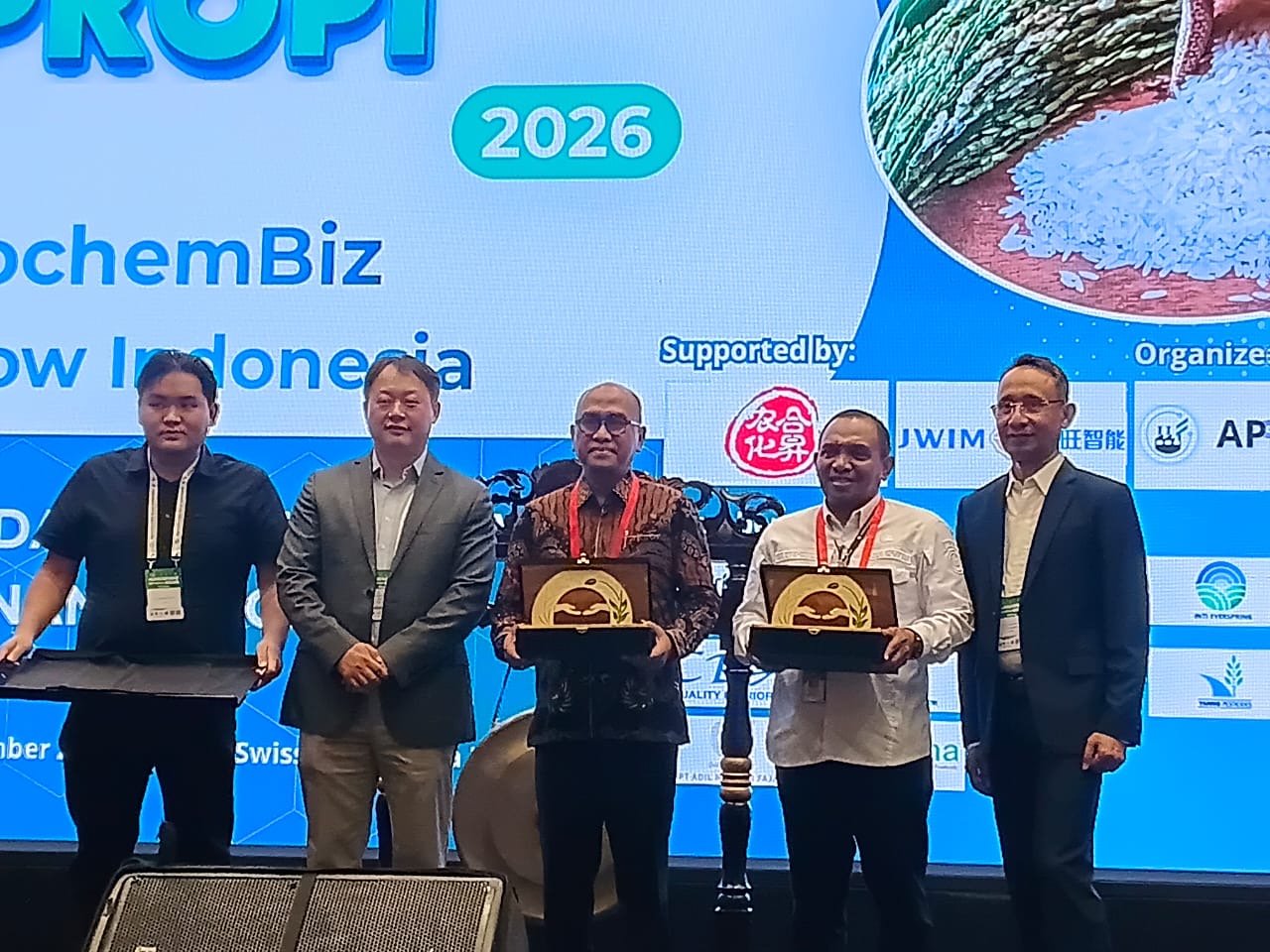 APROPI mendorong pestisida bermutu, aman, efektif, dan efisien untuk mendukung pertanian serta ketahanan pangan Indonesia di AgrochemBIZ 2026.